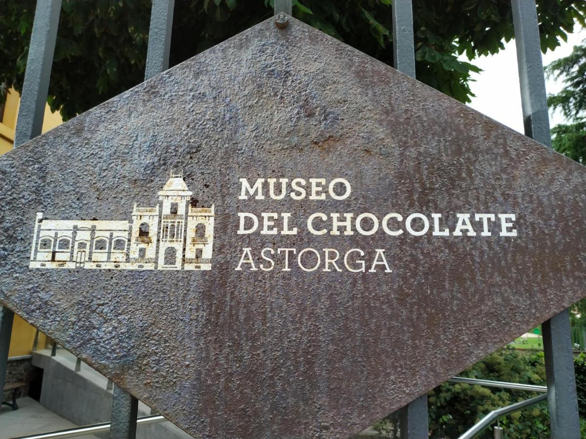 Edificio Valles Del Lupulo Асторга Экстерьер фото